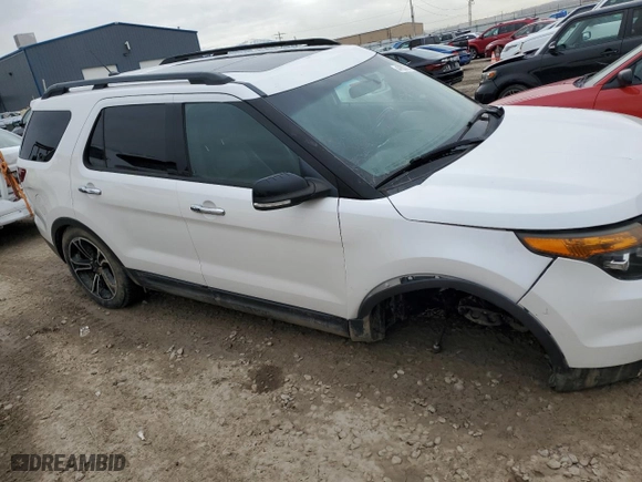2013 Ford Explorer Sport with VIN 1FM5K8GT3DGB59540, listed as a Copart auction lot 47833255 with 210,972 mi miles and Salvage Title. Bid and sale history available at carsss.com. Image 4.