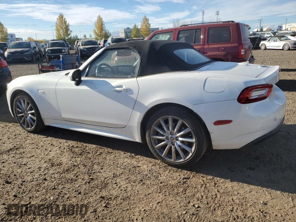 2017 FIAT 124 Spider Classica with VIN JC1NFAEK2H0105829, listed as a Copart auction lot 76741874 with 52,992 mi miles and Clean title. Bid and sale history available at DreamBid. Image 2.