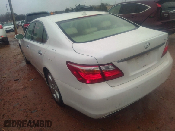 2012 Lexus LS 460 z VIN JTHBL5EF2C5108653, wystawiony jako IAAI lot #41557072 z przebiegiem 122 568 mil mil oraz . Historia ofert i sprzedaży dostępna na DreamBid. Obrazek 3.