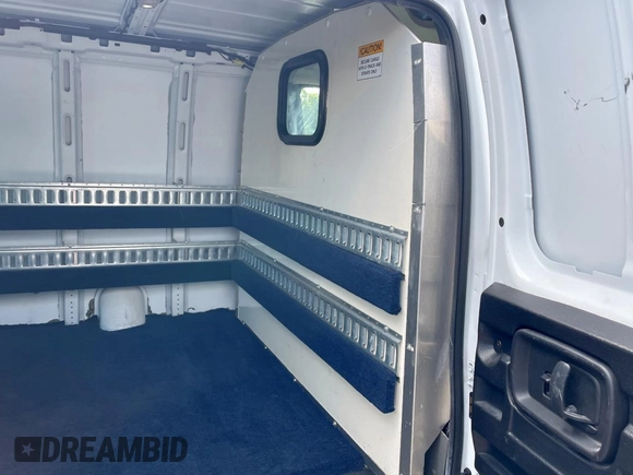 2019 Chevrolet Express Cargo with VIN 1GCWGAFP8K1370612, listed as a Copart auction lot 62214645 with 104,484 mi miles and Clean title. Bid and sale history available at DreamBid. Image 6.