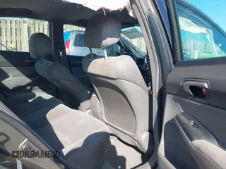 2008 Honda Civic LX z VIN 2HGFA16528H525232, wystawiony jako IAAI lot #42394011 z przebiegiem 150 173 mil mil oraz . Historia ofert i sprzedaży dostępna na DreamBid. Obrazek 8.