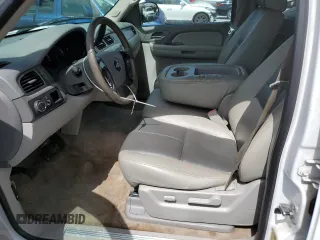 2007 Chevrolet Tahoe LT z VIN 1GNFC13017R167256, wystawiony jako Copart lot #60979675 z przebiegiem 192 372 mil mil oraz Czysty tytuł • Clean title. Historia ofert i sprzedaży dostępna na DreamBid. Obrazek 7.