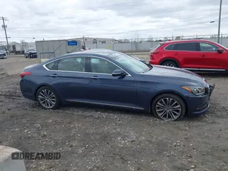 2015 Hyundai Genesis 3.8L with VIN KMHGN4JE4FU093636, listed as a IAAI auction lot 42021732 with 130,512 mi miles. Bid and sale history available at carsss.com. Image 13.