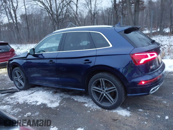 2018 Audi SQ5 Premium Plus with VIN WA1A4AFY2J2085029, listed as a IAAI auction lot 41015161 with 84,590 mi miles and . Bid and sale history available at DreamBid. Image 14.