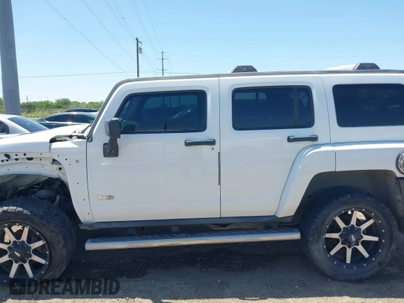 2008 Hummer H3 Luxury с VIN 5GTEN13E188190871, выставлен на аукционе IAAI как лот 42019048 с пробегом 221 420 миль миль и . История ставок и продаж доступна на DreamBid. Изображение 14.