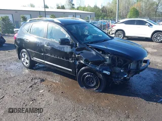 2015 Nissan Rogue S z VIN JN8AS5MV0FW763275, wystawiony jako IAAI lot #41946282 z przebiegiem 79 026 mil mil oraz . Historia ofert i sprzedaży dostępna na DreamBid. Obrazek 1.