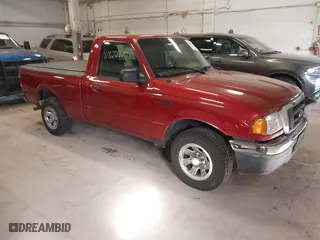 2005 Ford Ranger XL with VIN 1FTYR10U05PA80531, listed as a IAAI auction lot 41822272 with 104,984 mi miles. Bid and sale history available at carsss.com. Image 1.