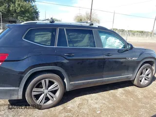 2018 Volkswagen Atlas SE with VIN 1V2FR2CA9JC537903, listed as a IAAI auction lot 41386874 with 118,764 mi miles and . Bid and sale history available at DreamBid. Image 14.