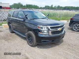 2019 Chevrolet Tahoe Commercial z VIN 1GNLCDEC8KR376000, wystawiony jako IAAI lot #42480347 z przebiegiem 86 516 mil mil oraz . Historia ofert i sprzedaży dostępna na DreamBid. Obrazek 1.
