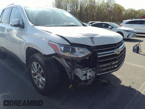 2018 Chevrolet Traverse LT Cloth with VIN 1GNERGKW4JJ185324, listed as a IAAI auction lot 41932090 with 192,785 mi miles. Bid and sale history available at carsss.com. Image 6.