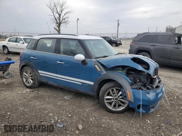 2011 MINI Countryman S with VIN WMWZC5C57BWM10732, listed as a Copart auction lot 83070254 with 117,330 mi miles and Clean Title. Bid and sale history available at DreamBid. Image 4.