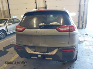 2015 Jeep Cherokee Latitude with VIN 1C4PJMCS5FW510298, listed as a IAAI auction lot 41518453 with 99,568 mi miles and . Bid and sale history available at DreamBid. Image 17.