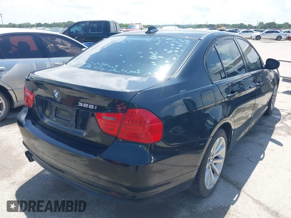 2011 BMW 3 Series 328i with VIN WBAPH7G57BNN05182, listed as a IAAI auction lot 42680703 with 179,914 mi miles and . Bid and sale history available at DreamBid. Image 4.