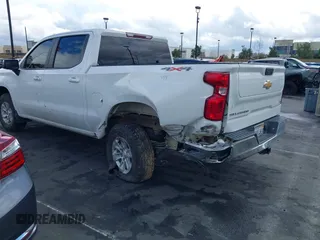 2022 Chevrolet Silverado 1500 LT with VIN 3GCUDDED6NG573769, listed as a IAAI auction lot 41788456 with 53,748 mi miles and . Bid and sale history available at DreamBid. Image 6.
