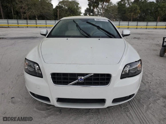 2009 Volvo C70 with VIN YV1MC67259J075748, listed as a Copart auction lot 48071175 with 115,002 mi miles and Clean Title. Bid and sale history available at carsss.com. Image 5.