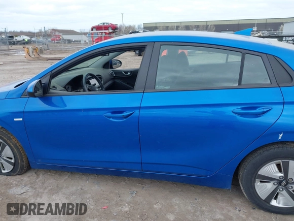2017 Hyundai Ioniq Blue with VIN KMHC65LC7HU024102, listed as a IAAI auction lot 42057067 with 126,313 mi miles and . Bid and sale history available at DreamBid. Image 13.