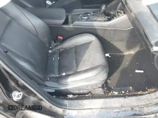 2021 Mazda 3 Premium z VIN 3MZBPADL2MM254467, wystawiony jako IAAI lot #42151557 z przebiegiem 63 282 mil mil oraz . Historia ofert i sprzedaży dostępna na DreamBid. Obrazek 5.