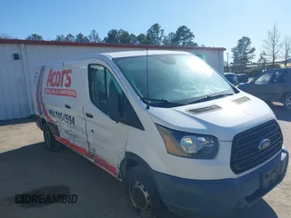 2017 Ford Transit Cargo with VIN 1FTYR2ZM2HKA66625, listed as a IAAI auction lot 39471466 with 125,200 mi miles. Bid and sale history available at carsss.com. Image 6.