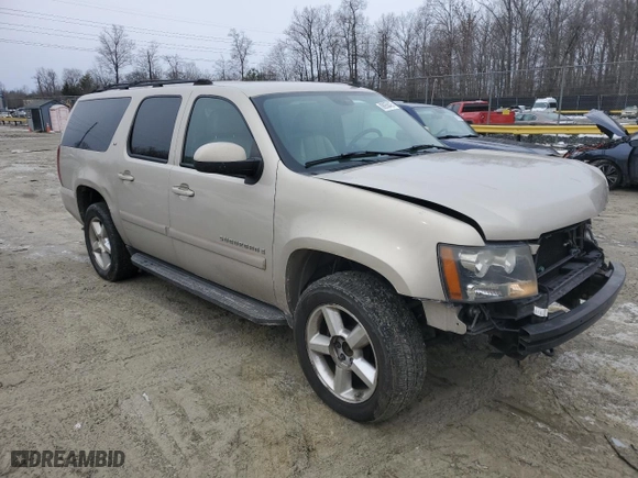 2007 Chevrolet Suburban LT with VIN 1GNFK16347J217350, listed as a Copart auction lot 88958425 with 218,709 mi miles and Salvage Title. Bid and sale history available at carsss.com. Image 4.
