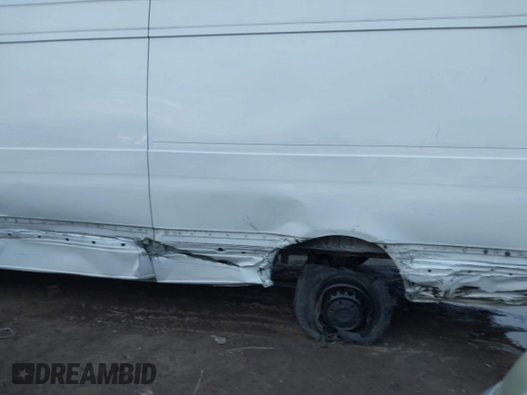 2023 Mercedes-Benz Sprinter Cargo with VIN W1Y4NCHY6PT120839, listed as a IAAI auction lot 40963564 with 128,639 mi miles. Bid and sale history available at carsss.com. Image 6.