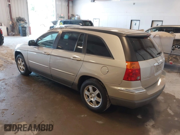 2006 Chrysler Pacifica Touring z VIN 2A4GM684X6R863670, wystawiony jako IAAI lot #42392008 z przebiegiem 105 749 mil mil oraz . Historia ofert i sprzedaży dostępna na DreamBid. Obrazek 3.