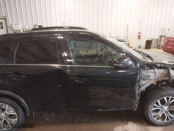 2016 Mitsubishi Outlander Sport 2.4 SEL with VIN JA4AR4AW7GZ031024, listed as a IAAI auction lot 41614867 with 122,342 mi miles. Bid and sale history available at carsss.com. Image 6.