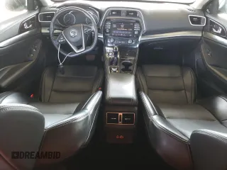 2020 Nissan Maxima SL z VIN 1N4AA6DV5LC375076, wystawiony jako Copart lot #58078435 z przebiegiem 68 174 mil mil oraz Szkoda całkowita • Salvage title. Historia ofert i sprzedaży dostępna na DreamBid. Obrazek 8.
