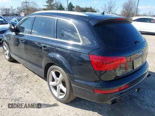 2013 Audi Q7 3.0T S line Prestige with VIN WA1DGAFE3DD007684, listed as a IAAI auction lot 41874449 with 159,713 mi miles. Bid and sale history available at carsss.com. Image 3.