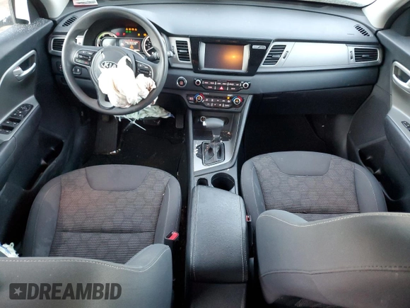 2018 Kia Niro FE with VIN KNDCB3LC2J5210022, listed as a Copart auction lot 82453194 with 80,547 mi miles and Salvage Title. Bid and sale history available at carsss.com. Image 8.