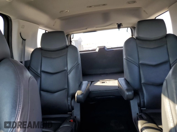 2020 Cadillac Escalade Luxury z VIN 1GYS4BKJ2LR127115, wystawiony jako Copart lot #70709034 z przebiegiem 88 210 mil mil oraz Szkoda całkowita • Salvage title. Historia ofert i sprzedaży dostępna na DreamBid. Obrazek 10.