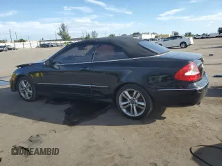 2008 Mercedes-Benz CLK 350 z VIN WDBTK56F68T094524, wystawiony jako Copart lot #46227185 z przebiegiem 160 425 mil mil oraz Czysty tytuł • Clean title. Historia ofert i sprzedaży dostępna na DreamBid. Obrazek 2.