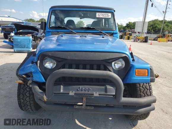 2002 Jeep Wrangler X with VIN 1J4FA39S92P776435, listed as a Copart auction lot 62792235 with 182,385 mi miles and Salvage title. Bid and sale history available at DreamBid. Image 5.