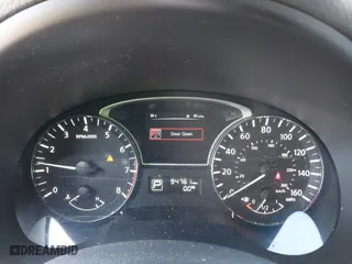 2015 Nissan Altima 2.5 with VIN 1N4AL3AP7FN380111, listed as a IAAI auction lot 41706110 with 94,761 mi miles. Bid and sale history available at carsss.com. Image 7.