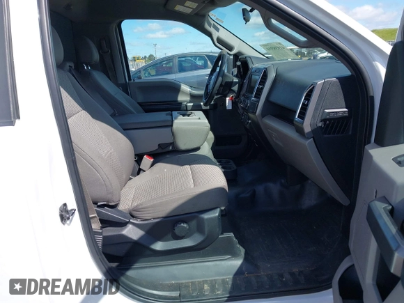 2015 Ford F-150 XL with VIN 1FTMF1CP9FFA42316, listed as a IAAI auction lot 41938558 with 69,297 mi miles. Bid and sale history available at carsss.com. Image 5.