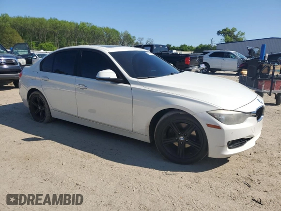 2015 BMW 3 Series 328i with VIN WBA3A5G53FNS83611, listed as a Copart auction lot 52117425 with 164,675 mi miles and Salvage Title. Bid and sale history available at carsss.com. Image 4.
