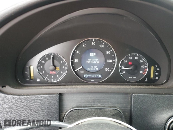 2006 Mercedes-Benz CLK 350 z VIN WDBTK56J96F171256, wystawiony jako Copart lot #47229775 z przebiegiem 194 506 mil mil oraz Szkoda całkowita • Salvage title. Historia ofert i sprzedaży dostępna na DreamBid. Obrazek 9.