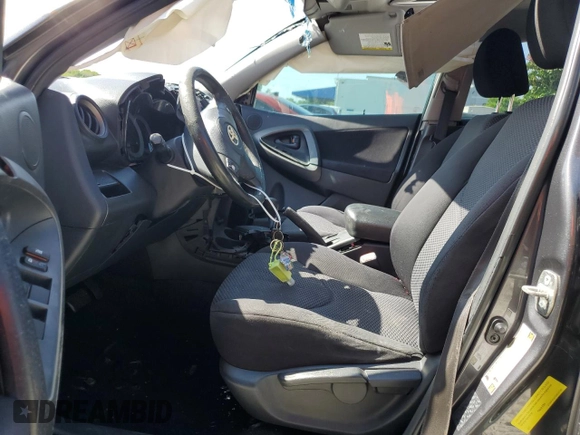 2010 Toyota RAV4 Sport z VIN 2T3WF4DV7AW027540, wystawiony jako Copart lot #63681025 z przebiegiem 150 546 mil mil oraz Szkoda całkowita • Salvage title. Historia ofert i sprzedaży dostępna na DreamBid. Obrazek 7.