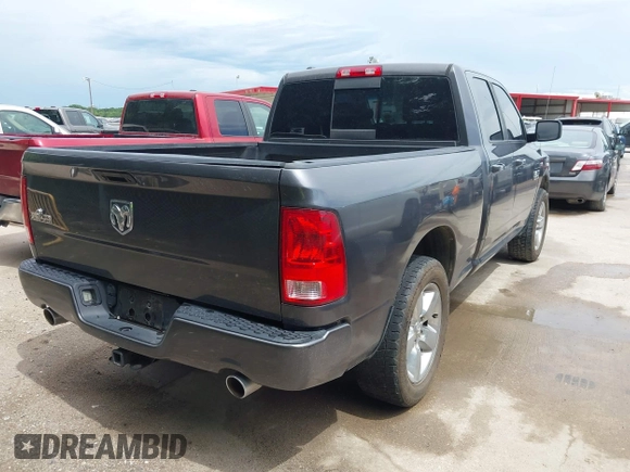 2015 Ram 1500 SLT z VIN 1C6RR6GT7FS742111, wystawiony jako IAAI lot #42469927 z przebiegiem 111 130 mil mil oraz . Historia ofert i sprzedaży dostępna na DreamBid. Obrazek 4.