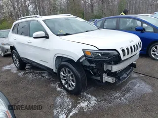2020 Jeep Cherokee Latitude Plus z VIN 1C4PJMLB7LD510391, wystawiony jako IAAI lot #41937165 z przebiegiem 85 883 mil mil oraz . Historia ofert i sprzedaży dostępna na DreamBid. Obrazek 1.