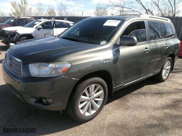 2008 Toyota Highlander Hybrid Limited with VIN JTEEW44A382021418, listed as a IAAI auction lot 41939960 with 408,806 mi miles. Bid and sale history available at carsss.com. Image 2.