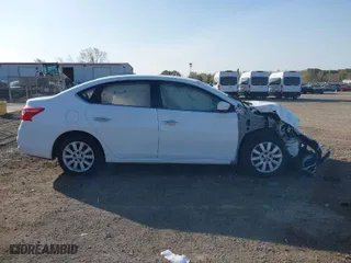 2016 Nissan Sentra SR with VIN 3N1AB7AP9GY242078, listed as a IAAI auction lot 40627767 with 87,948 mi miles. Bid and sale history available at carsss.com. Image 13.