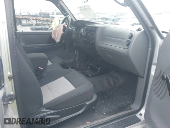 2010 Ford Ranger XLT with VIN 1FTLR4FE2APA16755, listed as a IAAI auction lot 41235113 with 138,901 mi miles. Bid and sale history available at carsss.com. Image 5.