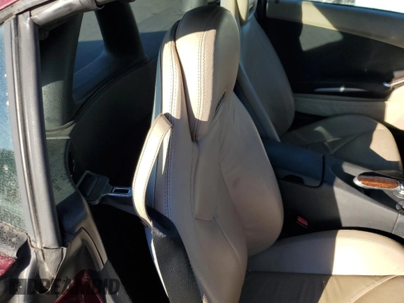 2008 Mercedes-Benz SLK-Class 3.0L with VIN WDBWK54F98F182210, listed as a Copart auction lot 80752924 with 117,956 mi miles and Salvage Title. Bid and sale history available at carsss.com. Image 10.