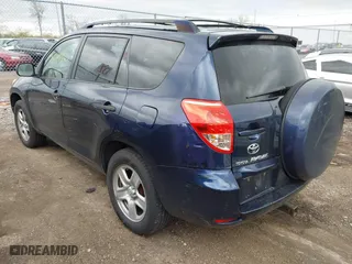 2007 Toyota RAV4 with VIN JTMZD33V676048811, listed as a IAAI auction lot 42049920 with 258,716 mi miles. Bid and sale history available at carsss.com. Image 3.