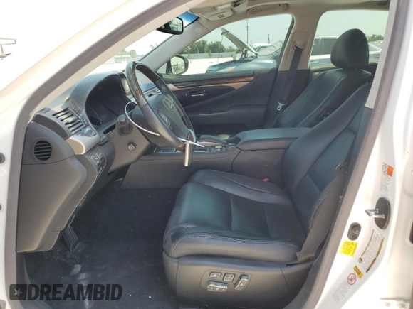 2015 Lexus LS 460 with VIN JTHBL5EF0F5135855, listed as a Copart auction lot 52209464 with 95,862 mi miles and Salvage title. Bid and sale history available at DreamBid. Image 7.