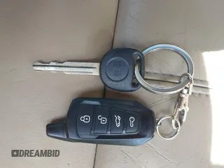 2007 Hummer H3 SUV с VIN 5GTDN13EX78245005, выставлен на аукционе IAAI как лот 42273124 с пробегом 181 234 миль миль и . История ставок и продаж доступна на DreamBid. Изображение 11.