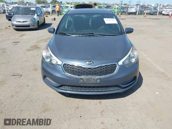 2015 Kia Forte LX with VIN KNAFX4A61F5354649, listed as a IAAI auction lot 42040586 with 113,436 mi miles. Bid and sale history available at carsss.com. Image 6.
