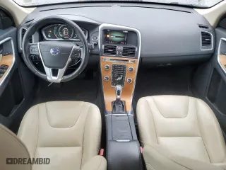 2017 Volvo XC60 Inscription with VIN YV440MRU8H2133682, listed as a Copart auction lot 49956955 with 102,442 mi miles and Salvage Title. Bid and sale history available at carsss.com. Image 8.