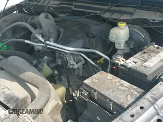 2016 Ram 1500 Lone Star z VIN 3C6RR6LT5GG356477, wystawiony jako IAAI lot #43256042 z przebiegiem 125 555 mil mil oraz . Historia ofert i sprzedaży dostępna na DreamBid. Obrazek 18.