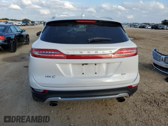 2018 Lincoln MKC Premiere with VIN 5LMCJ1C98JUL22351, listed as a Copart auction lot 85002224 with 52,402 mi miles and Salvage Title. Bid and sale history available at DreamBid. Image 6.